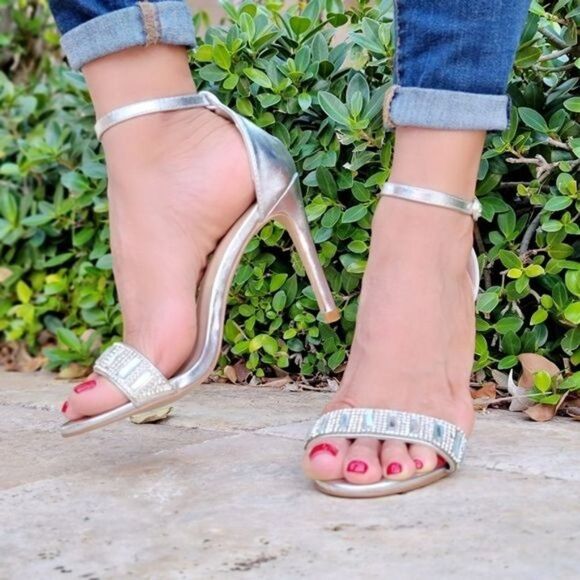 Women's Silver Jeweled Open Toe Heels Sandals - Picture 1 of 6
